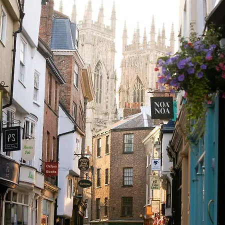 Apartamento Shambles In The Centre Of York, Sleeps 16