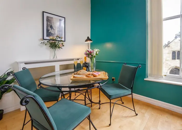 アパート Shambles In The Centre Of York, Sleeps 16 *