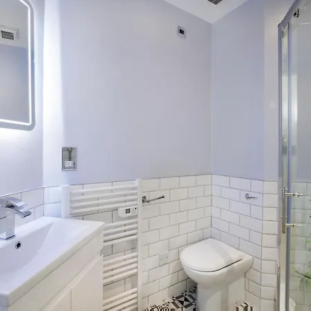 Shambles In The Centre Of York, Sleeps 16 요크